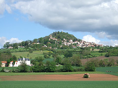 Usson (63), 269 habitants - Crédit photo Titanet